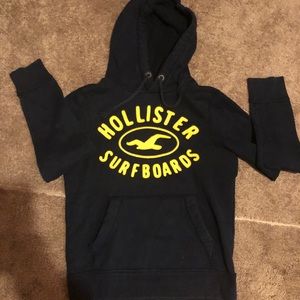 Men’s Hollister sweatshirt sz small like new